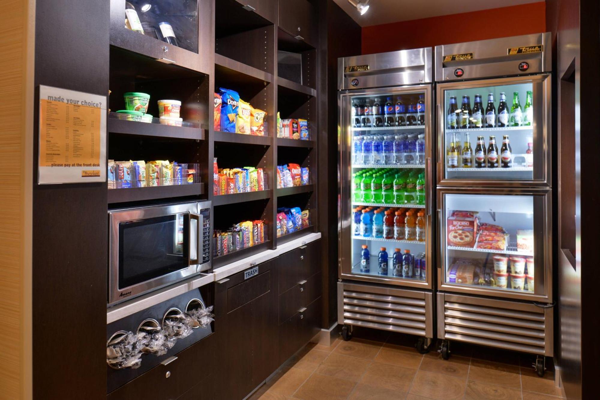 Courtyard By Marriott Decatur Hotel Екстериор снимка