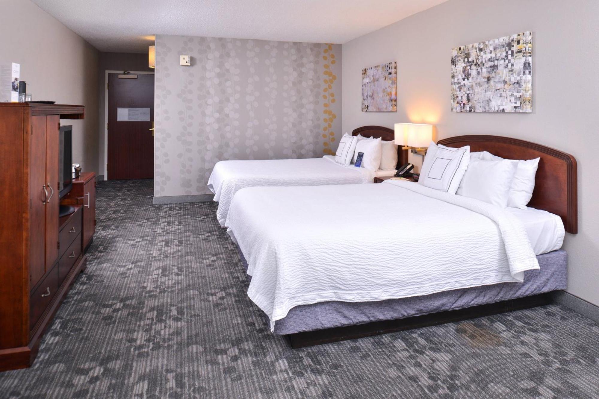 Courtyard By Marriott Decatur Hotel Екстериор снимка