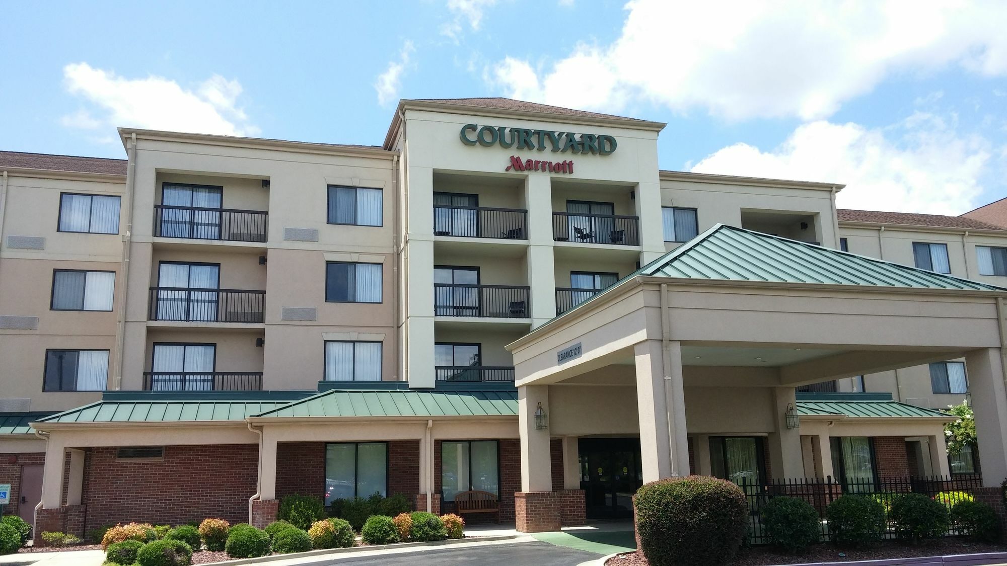 Courtyard By Marriott Decatur Hotel Екстериор снимка