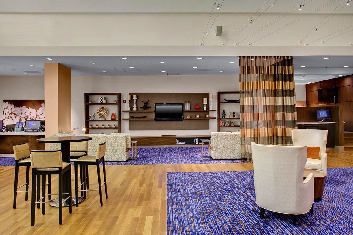 Courtyard By Marriott Decatur Hotel Екстериор снимка