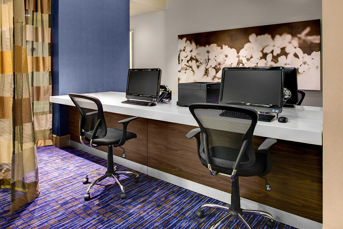 Courtyard By Marriott Decatur Hotel Екстериор снимка
