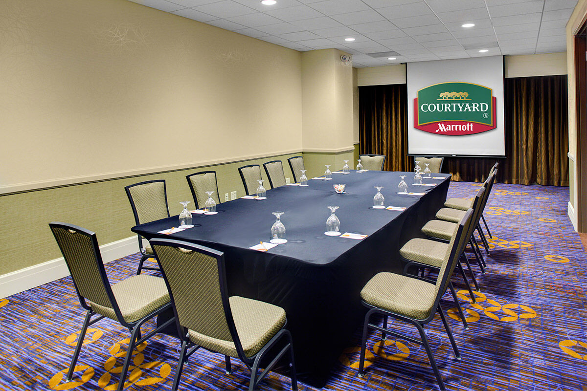 Courtyard By Marriott Decatur Hotel Екстериор снимка